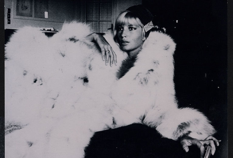 gallery-1467644918-monica-vitti-fendi