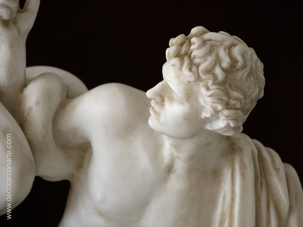 Scultura_Laocoonte_marmo_particolarefiglio